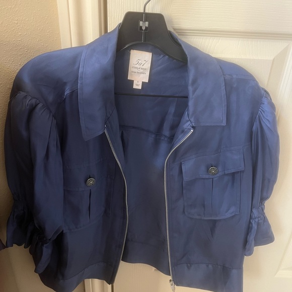 Cinq a Sept Holly Ruffle Sleeve Zip up Jacket & Giles Jogger pant Set - Picture 7 of 8